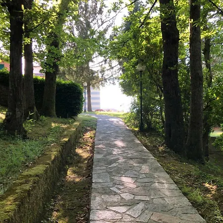 Con Piscina E Campo Da Tennis - Liguria Holidays 卡莫利