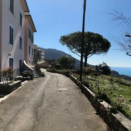Appartement Con Piscina E Campo Da Tennis - Liguria Holidays *