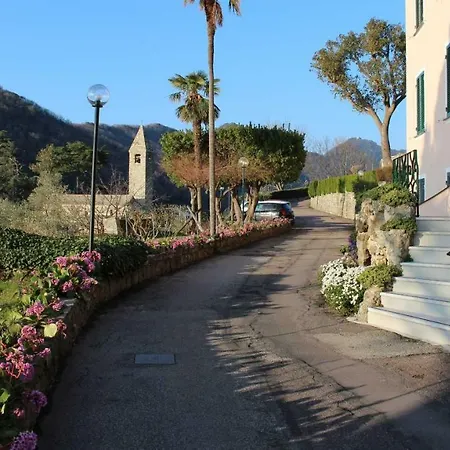 Con Piscina E Campo Da Tennis - Liguria Holidays Appartement Camogli