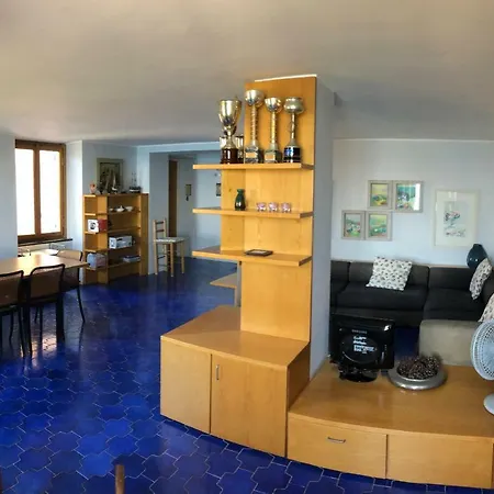 Con Piscina E Campo Da Tennis - Liguria Holidays